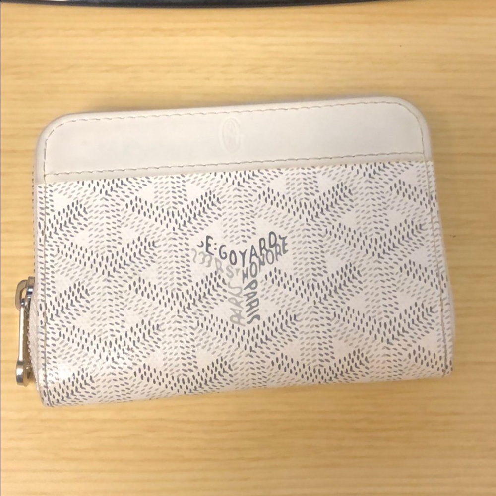 Goyard white short zip wallet